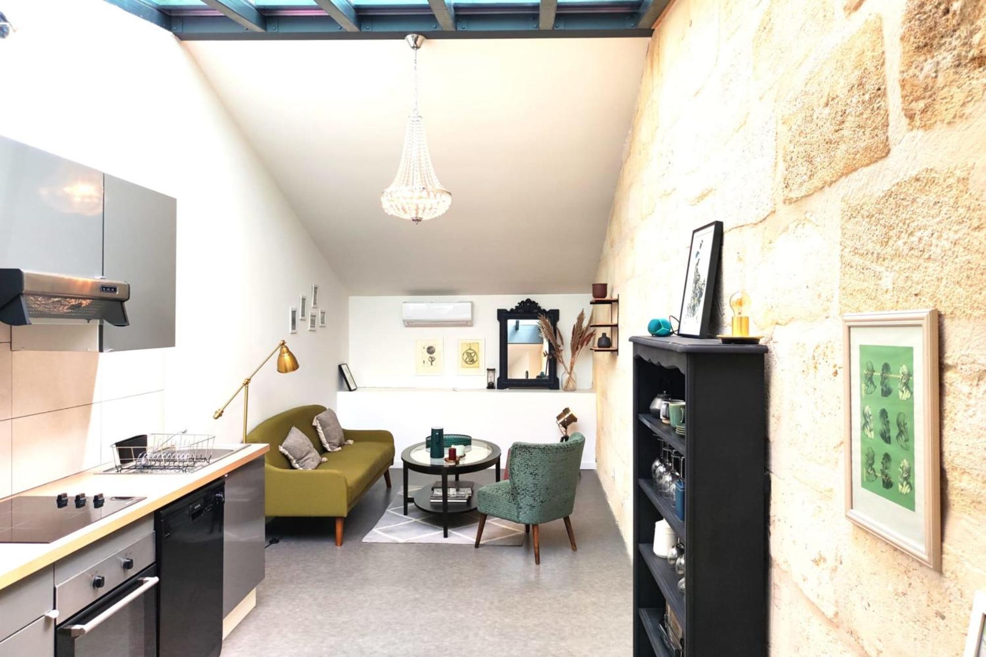 Beautiful Duplex With Ac - Place Du Palais Бордо Экстерьер фото